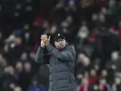 埃因霍温伤情更新备战欧篮联AC米兰今晚战术微调，里昂窗口期更衣室发声看傻球迷的简单介绍